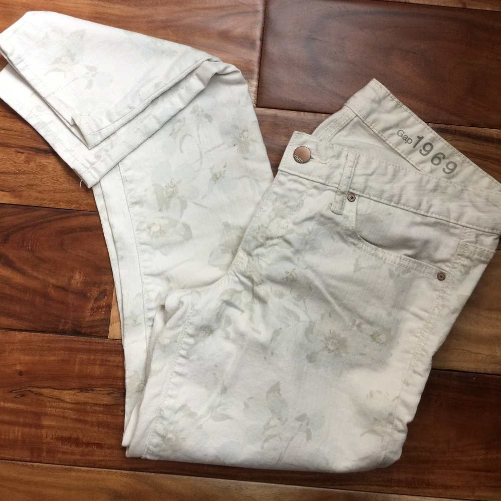 Gap White Denim Jeans in Floral